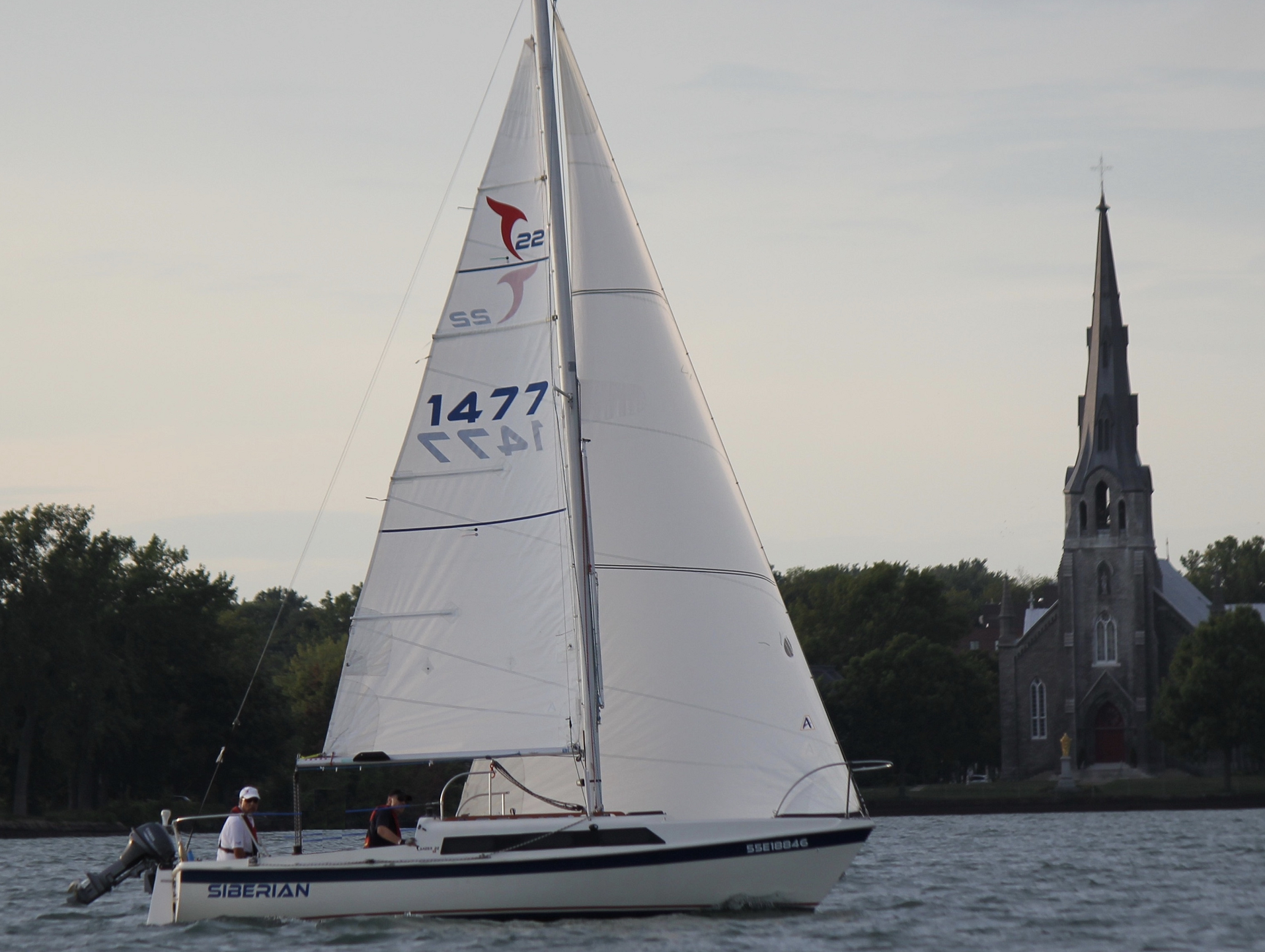 Start Keelboat Sailing